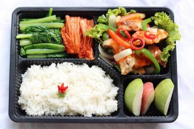 đặt cơm văn phòng quận 1
