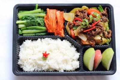 đặt cơm văn phòng quận 7